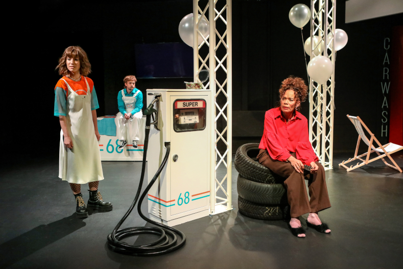 Fabienne-Deniz Hammer, Lukas Beeler, Beatrice MasalaFoto© Birgit Hupfeld