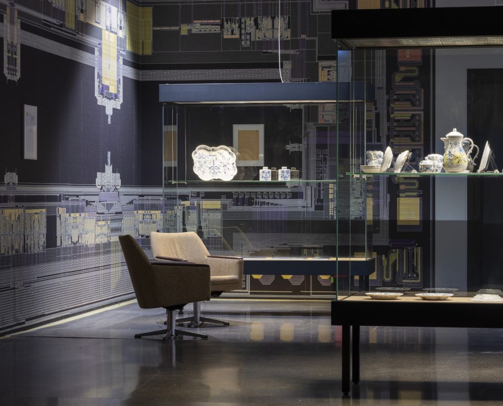 Ausstellungsansicht_Ausstellung_Robotron_HMKV_c_Heinrich_Holtgreve_3_start